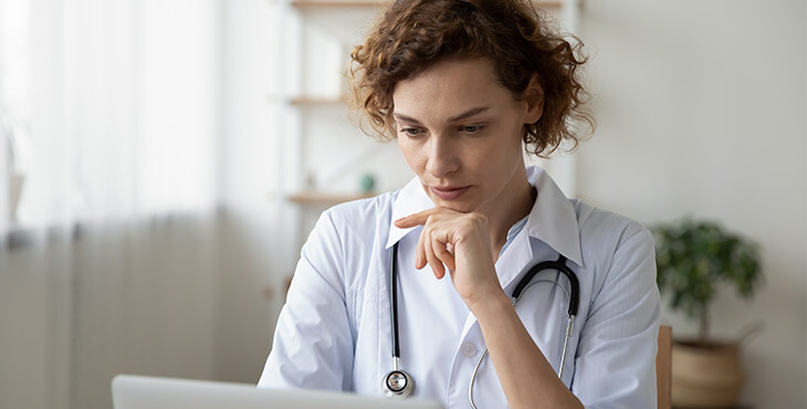 Quais são os riscos de não informatizar o consultório médico?