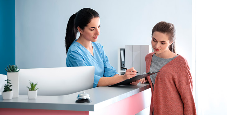 Como a recepção interfere no faturamento da clínica médica