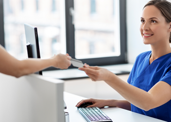 Quais são as tendências de pagamento dos pacientes?